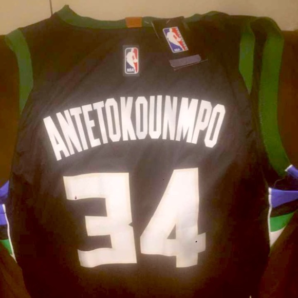 Giannis antetoukounmpo jersey